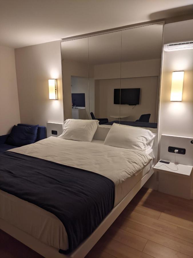Black Sea Aparthotel Orbi City Батуми Екстериор снимка