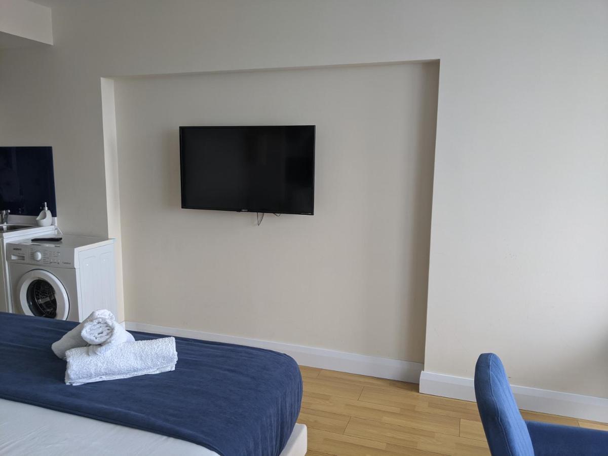 Black Sea Aparthotel Orbi City Батуми Екстериор снимка