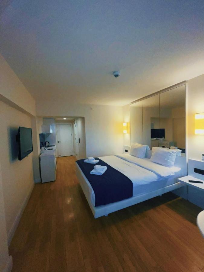 Black Sea Aparthotel Orbi City Батуми Екстериор снимка