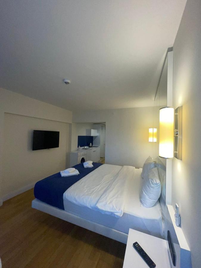 Black Sea Aparthotel Orbi City Батуми Екстериор снимка