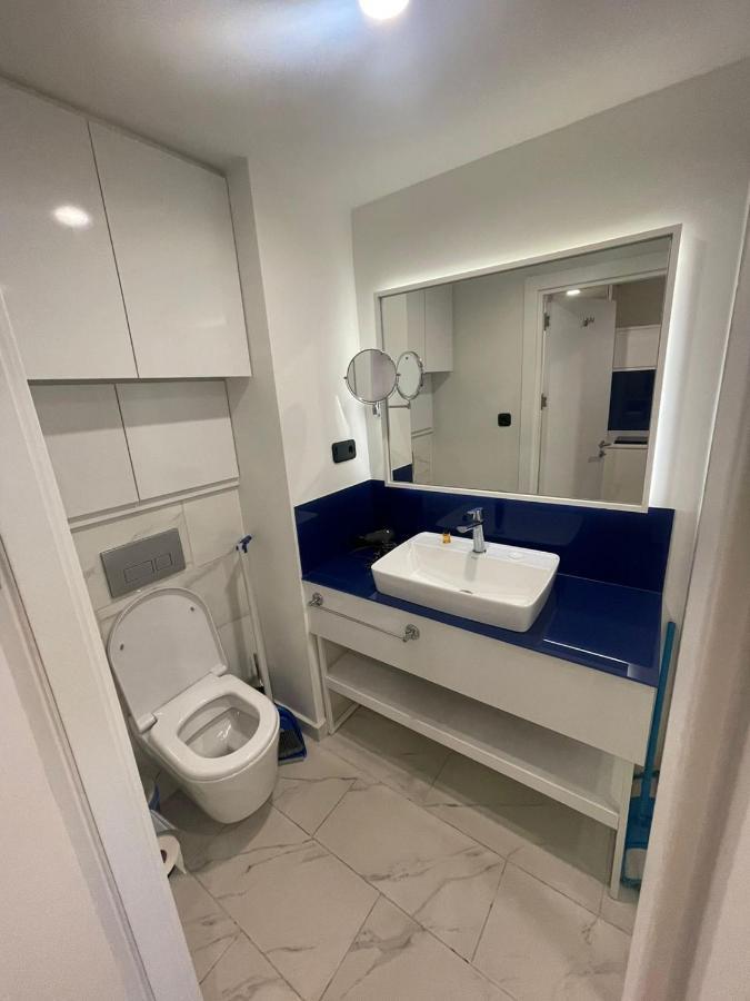 Black Sea Aparthotel Orbi City Батуми Екстериор снимка